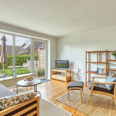 1 Bedroom Cozy In Apartamento